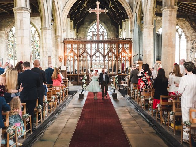 Dave and Mandy&apos;s Wedding in Spalding, Lincolnshire 8