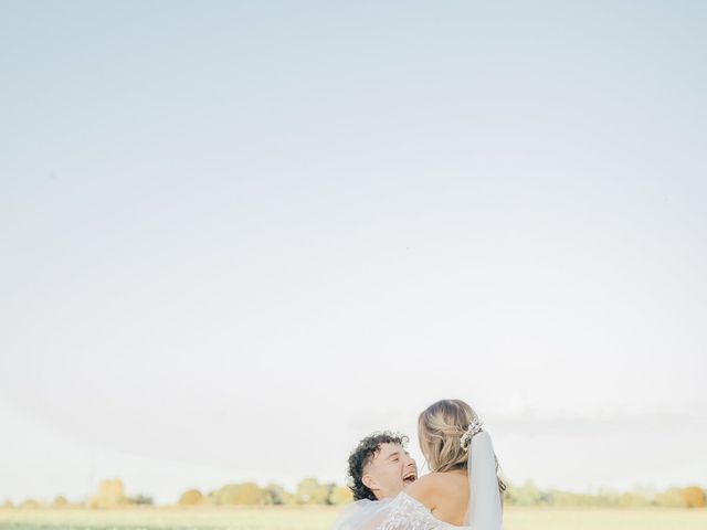 Harry and Lauren&apos;s Wedding in Biggleswade, Bedfordshire 1