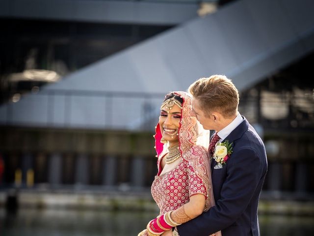 Huw and Sunita&apos;s Wedding in Southampton, Hampshire 14