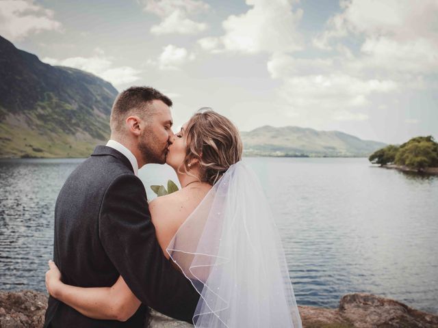 Liam and Celina&apos;s Wedding in Lake District , Cumbria 23
