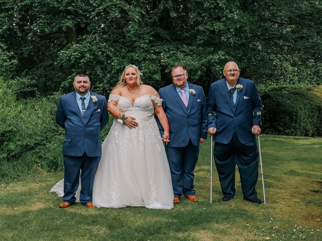 Arron and Layla's Wedding in Blackwood, Caerphilly 17