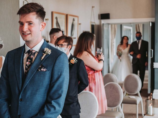 Conaill and Megan&apos;s Wedding in Lytham St Annes, Lancashire 5