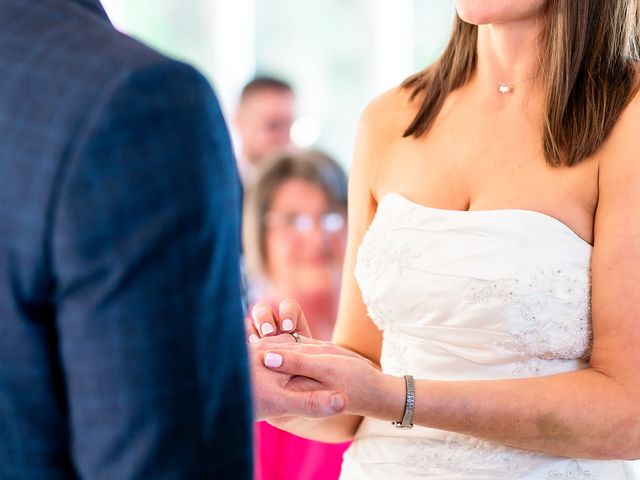 Rob and Justine&apos;s Wedding in Beverley, East Riding of Yorkshire 31
