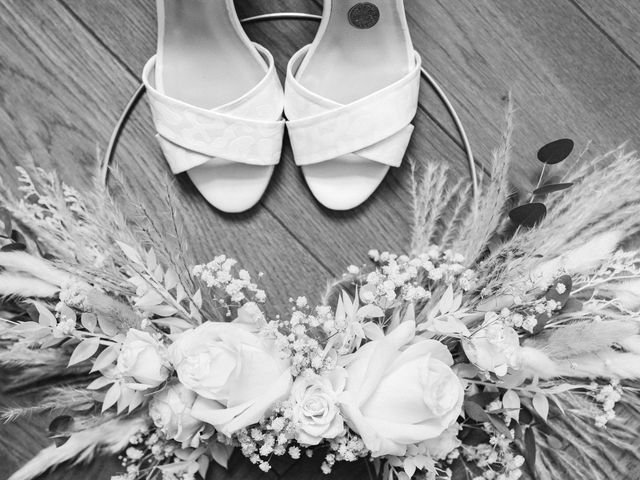 Matt and Grace&apos;s Wedding in Salisbury, Wiltshire 8