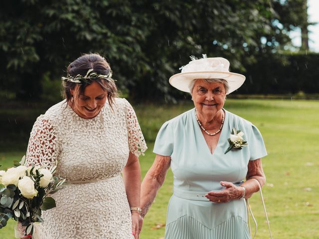 Gerry and Helen&apos;s Wedding in Ware, Hertfordshire 19