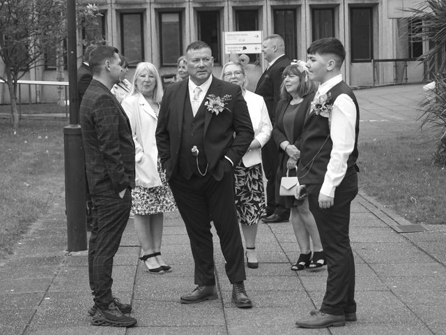 Wayne and Dawn&apos;s Wedding in Salford, Greater Manchester 21