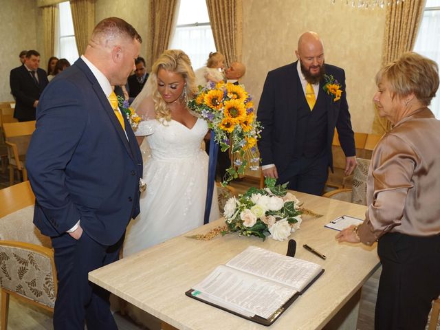 Wayne and Dawn&apos;s Wedding in Salford, Greater Manchester 53