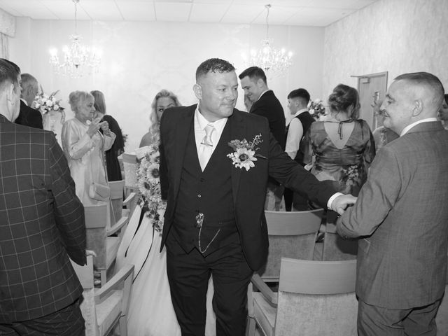 Wayne and Dawn&apos;s Wedding in Salford, Greater Manchester 78