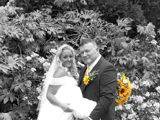 Wayne and Dawn&apos;s Wedding in Salford, Greater Manchester 120