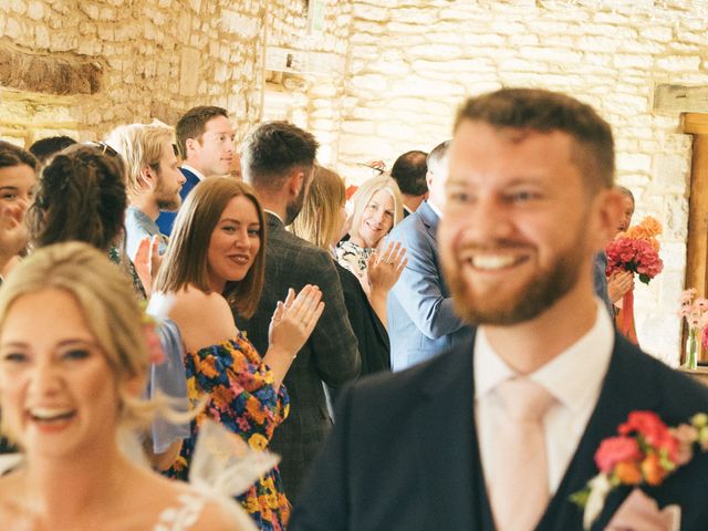 Luke and Hannah&apos;s Wedding in Brize Norton, Oxfordshire 27