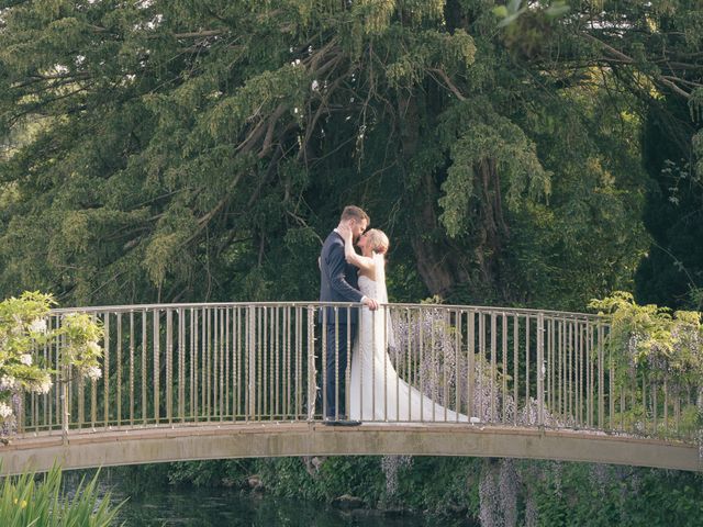 Luke and Hannah&apos;s Wedding in Brize Norton, Oxfordshire 80