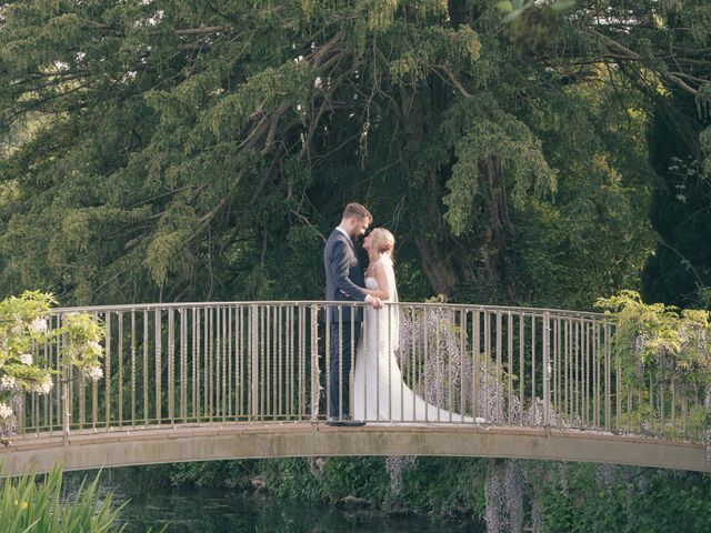 Luke and Hannah&apos;s Wedding in Brize Norton, Oxfordshire 81