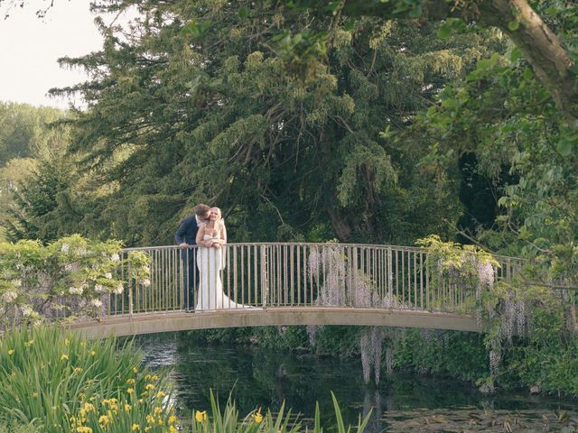 Luke and Hannah&apos;s Wedding in Brize Norton, Oxfordshire 88