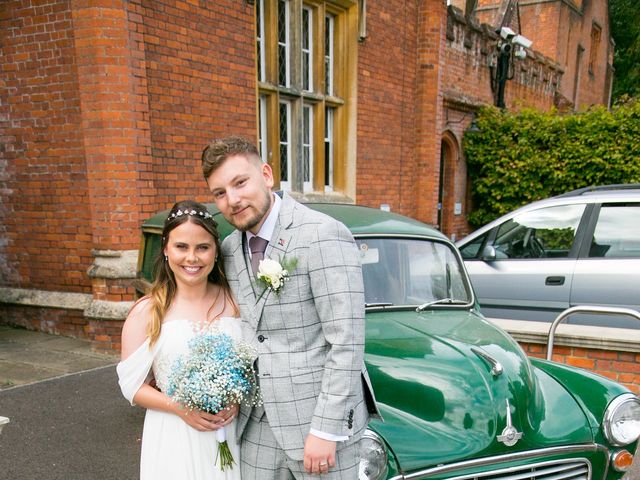 Ryan and Verity&apos;s Wedding in Chesham, Buckinghamshire 4