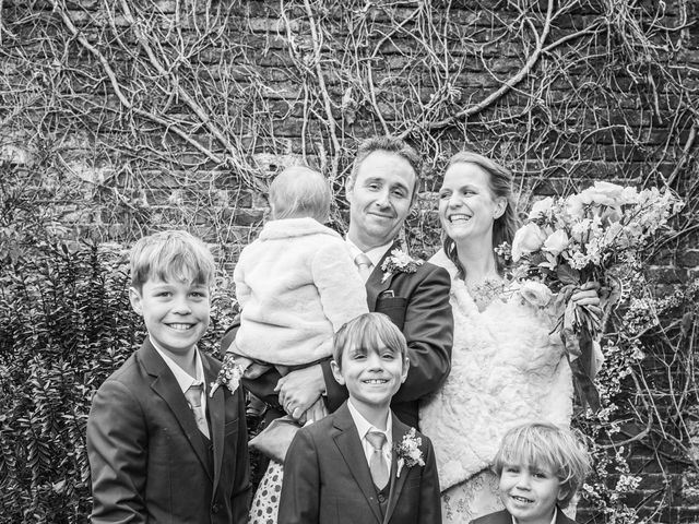 Mark and Rachel&apos;s Wedding in Henley On Thames, Oxfordshire 34