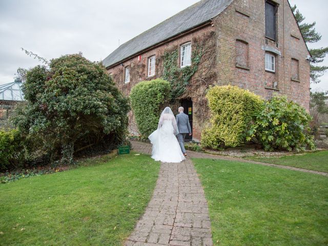 Melanie and Liam&apos;s Wedding in Aldermaston, Berkshire 7