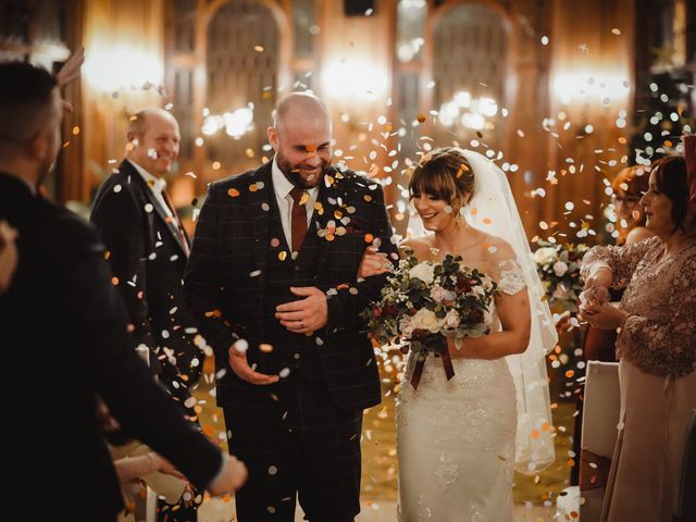 Paul and Leanne's Wedding in Alnwick, Northumberland 14