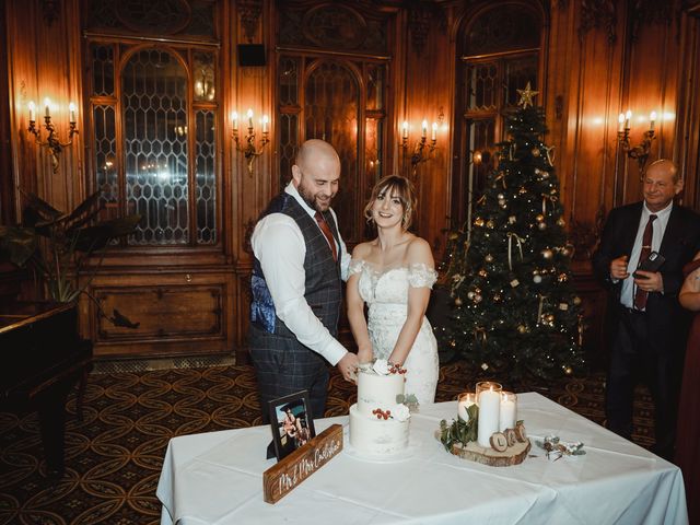 Paul and Leanne's Wedding in Alnwick, Northumberland 25