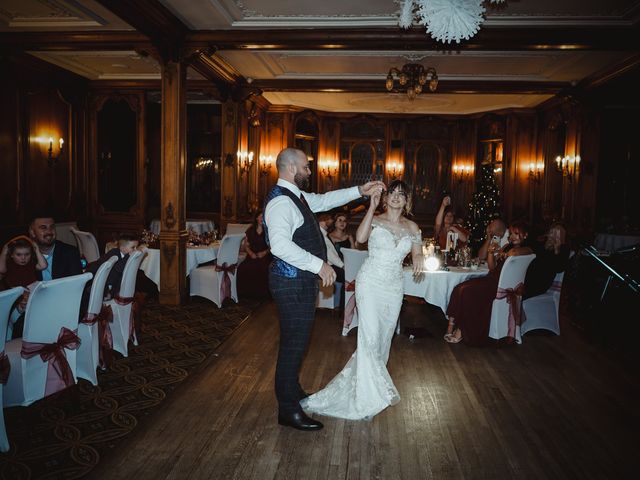 Paul and Leanne's Wedding in Alnwick, Northumberland 26
