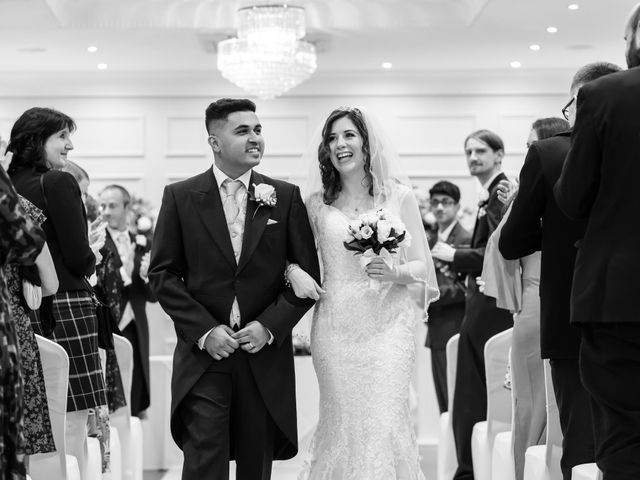 Amin and Vicky&apos;s Wedding in Burnham, Buckinghamshire 6