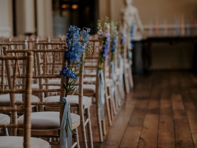 Joey and Amber&apos;s Wedding in Gloucester, Gloucestershire 7