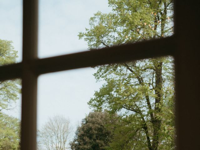 Julian and Louise's Wedding in Twickenham, Middlesex 4