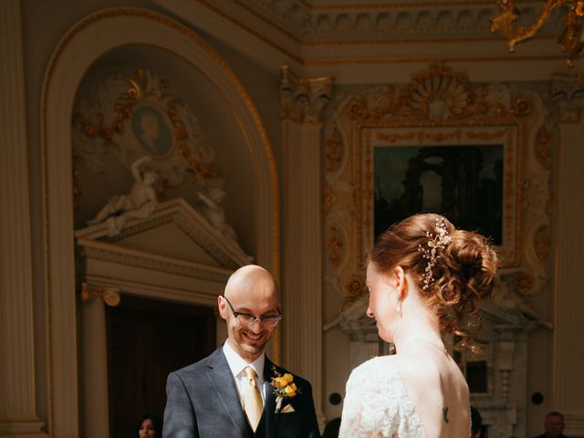 Julian and Louise's Wedding in Twickenham, Middlesex 7