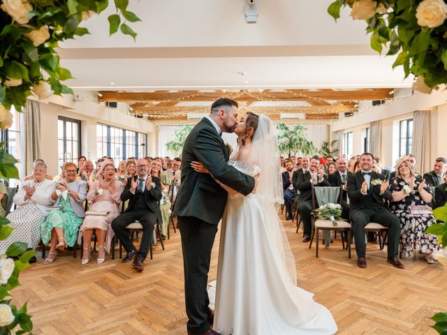 Lauren and Shaun's Wedding in Chester, Cheshire 18