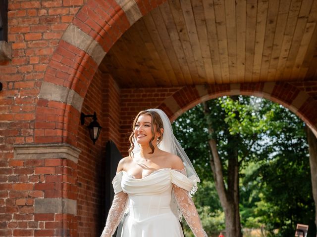 Lauren and Shaun's Wedding in Chester, Cheshire 25