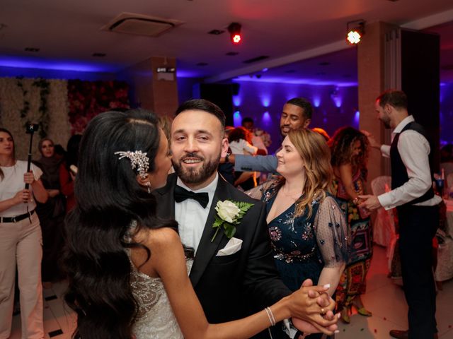 Nadia and Naseer&apos;s Wedding in Chiswick, West London 45