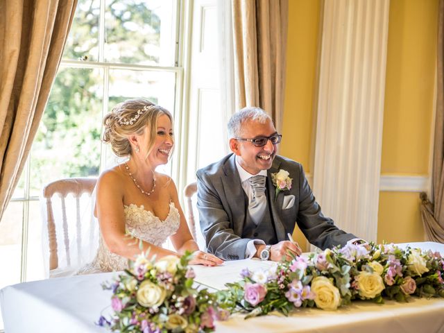 Rashpal and Shae&apos;s Wedding in Stoke Poges, Buckinghamshire 6