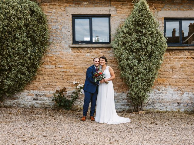 Matt and Jess&apos;s Wedding in Chipping Norton, Oxfordshire 24