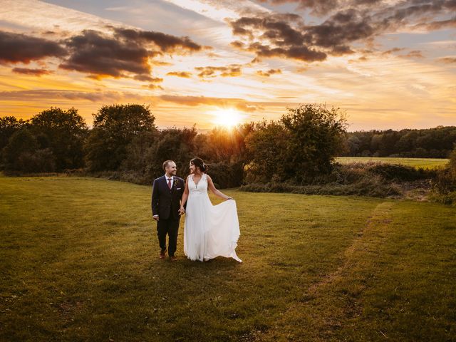 Matt and Jess&apos;s Wedding in Chipping Norton, Oxfordshire 31