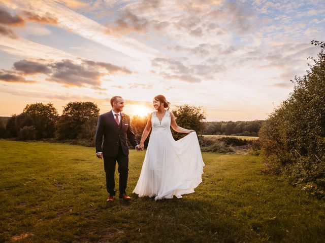 Matt and Jess&apos;s Wedding in Chipping Norton, Oxfordshire 33