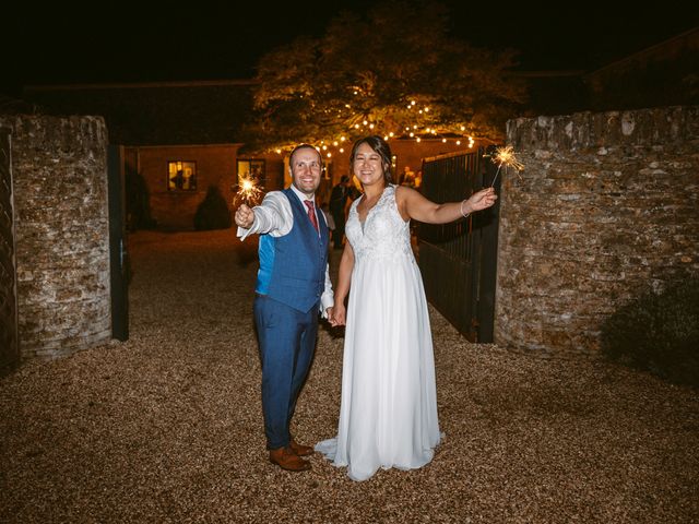 Matt and Jess&apos;s Wedding in Chipping Norton, Oxfordshire 38