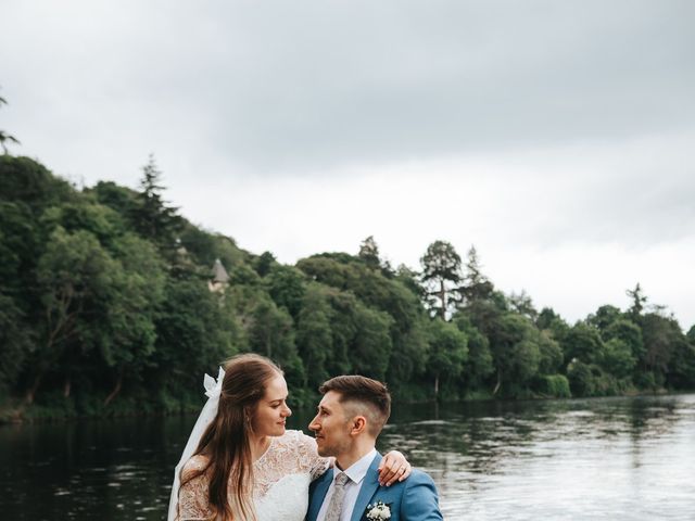 Michael and Vivien's Wedding in Culloden Inverness, Inverness 4