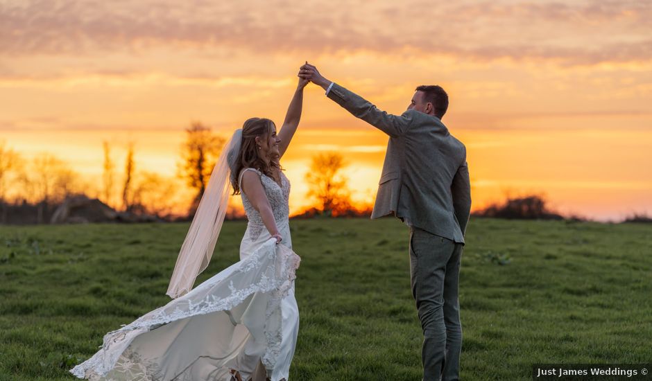 Tom and Anna's Wedding in Malmesbury, Wiltshire