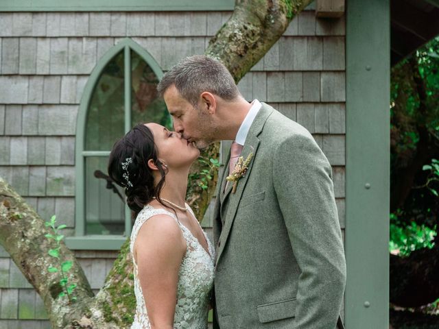 Tim and Teree&apos;s Wedding in Pyecombe, East Sussex 8
