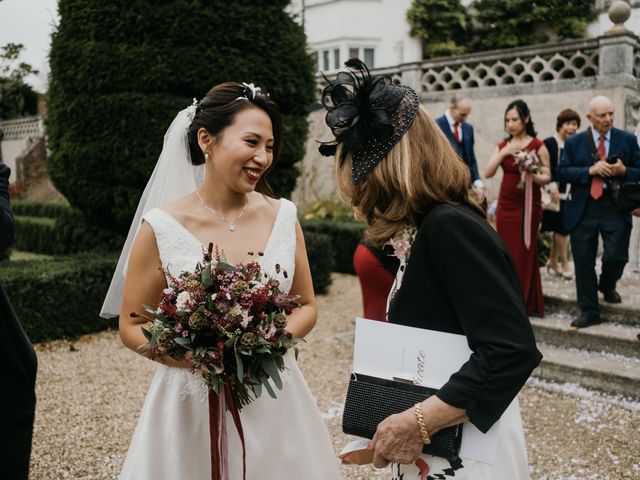 Paul and Kitty&apos;s Wedding in Buckingham, Buckinghamshire 5