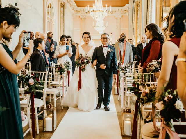 Paul and Kitty&apos;s Wedding in Buckingham, Buckinghamshire 24