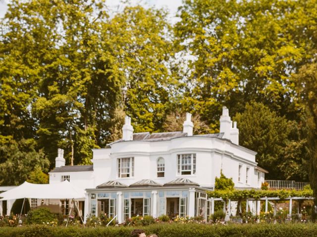 James and Hannah&apos;s Wedding in Henley On Thames, Oxfordshire 51