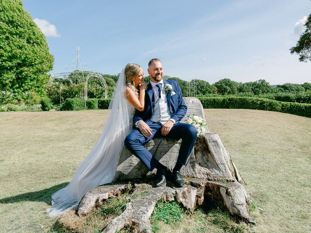 Kieran and Karen's Wedding in West Sussex, West Sussex 16