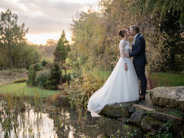 Lee and Emer's Wedding in Sharpthorne, West Sussex 6