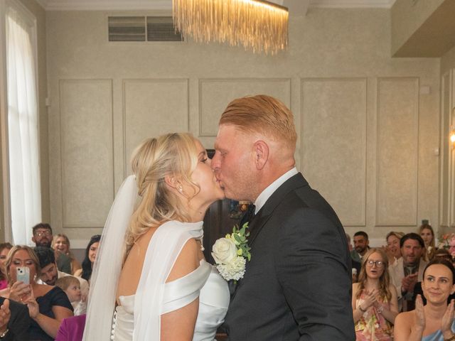 Katherine and Elliott's Wedding in Kensington &amp; Chelsea, West London 2