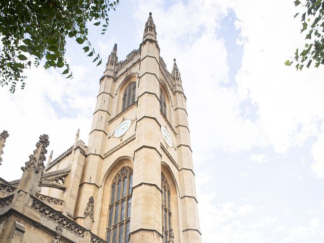 Katherine and Elliott's Wedding in Kensington &amp; Chelsea, West London 10