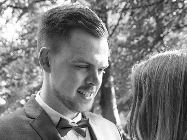 Alasdair and Alex's Wedding in Biggar, Central &amp; Glasgow 23