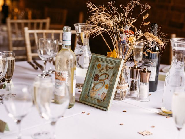 Alex and Kate's Wedding in Banbury, Oxfordshire 4