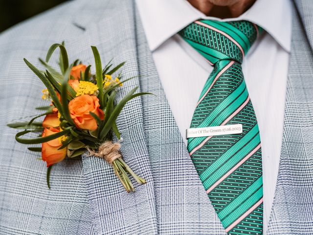 Alex and Kate's Wedding in Banbury, Oxfordshire 18