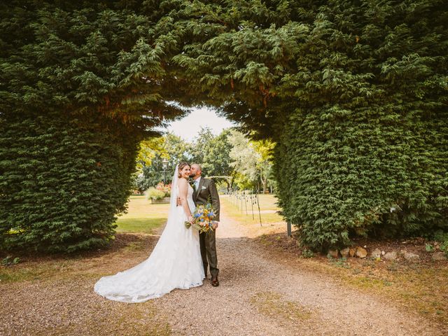 Alex and Kate's Wedding in Banbury, Oxfordshire 29