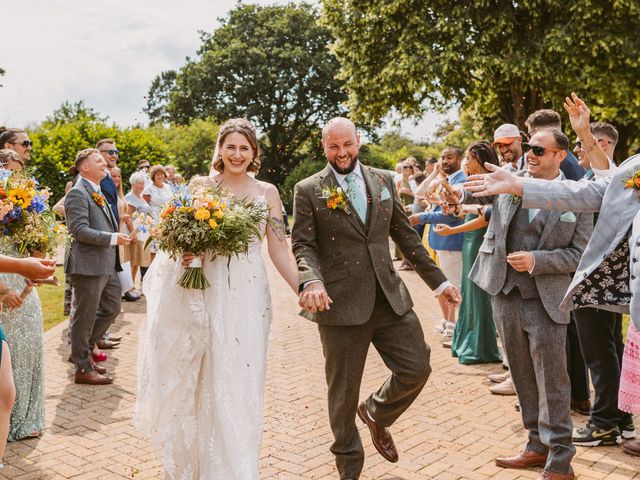 Alex and Kate's Wedding in Banbury, Oxfordshire 39